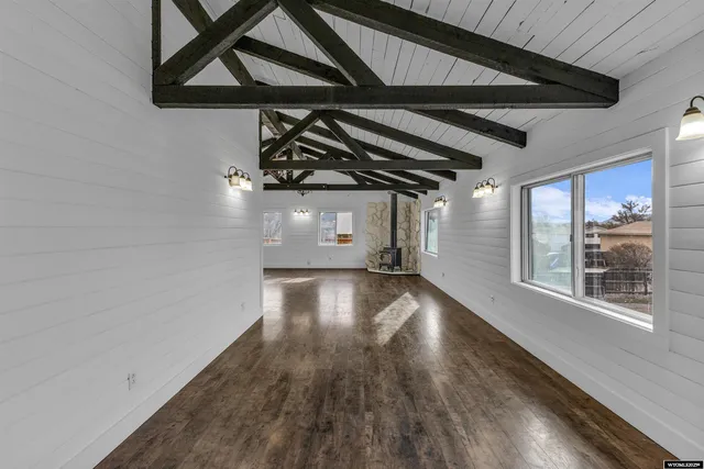 $337,500 | 290 Cedar Street, Green River, WY 82935