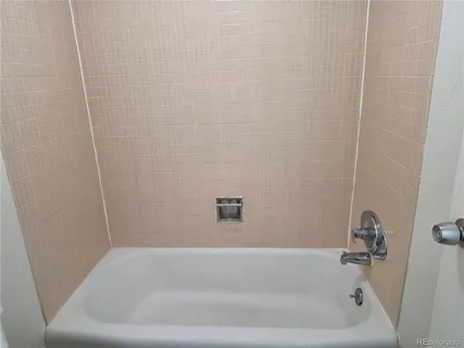 $169,900 | 4800 East Hale Parkway, Unit 209N, Denver, CO 80220