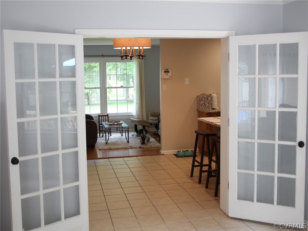 7445 Colts Neck Road Mechanicsville, VA 23111 - Photo 14 of 21 Dining area