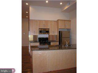 720-722 Chestnut Street, Unit 'A' Philadelphia, PA 19106 - Photo 5 of 6