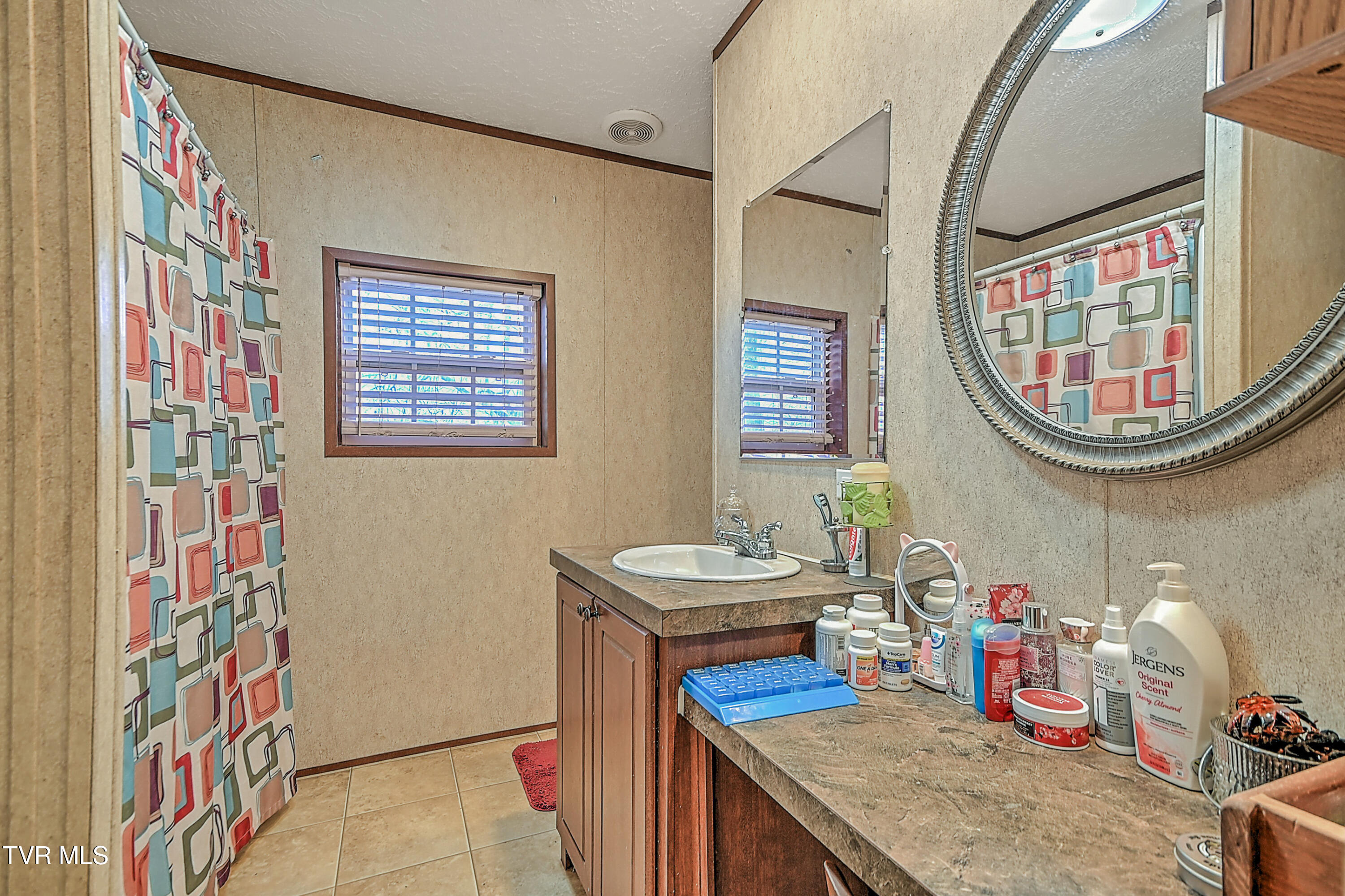 235 Shipley Ferry Road Blountville, TN 37617 - Photo 5 of 27 241 Shipley Ferry Rd TN-21