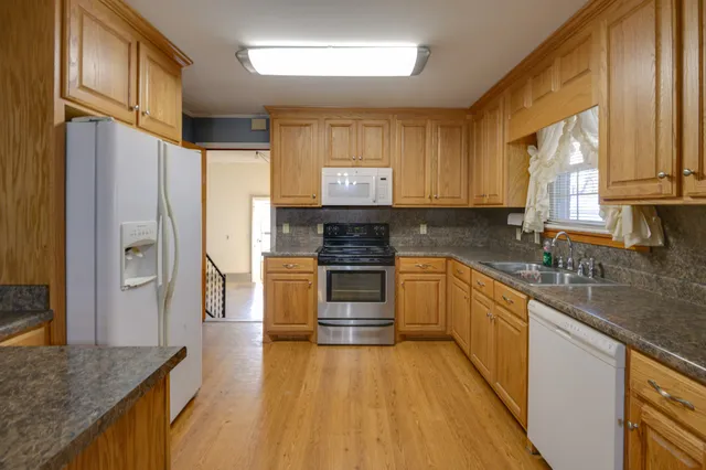 $315,000 | 100 Sun Circle, Shelbyville, TN 37160