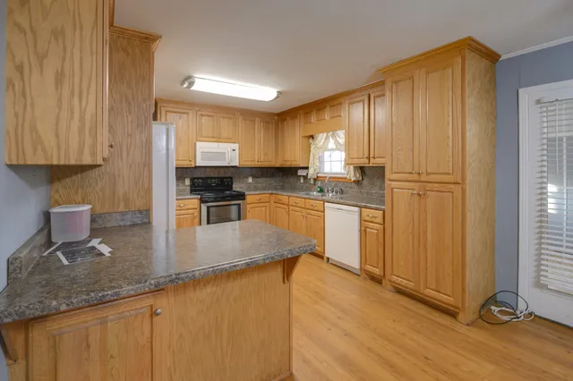 $315,000 | 100 Sun Circle, Shelbyville, TN 37160