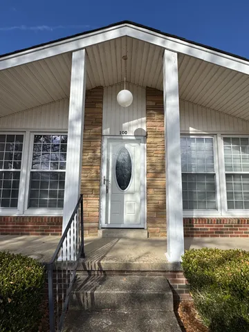 $315,000 | 100 Sun Circle, Shelbyville, TN 37160