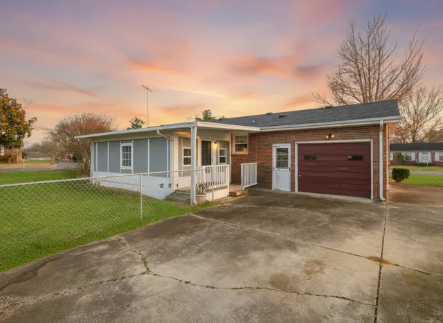 $315,000 | 100 Sun Circle, Shelbyville, TN 37160