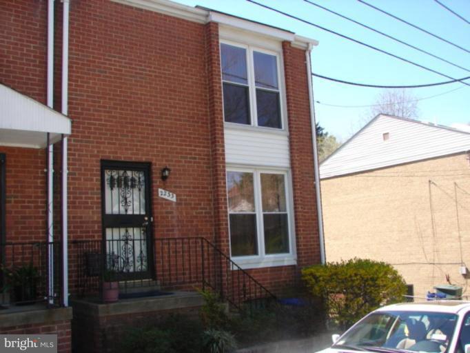 2233 Ridge Place Southeast Washington, DC 20020 - Photo 1 of 10 Exterior (Main)