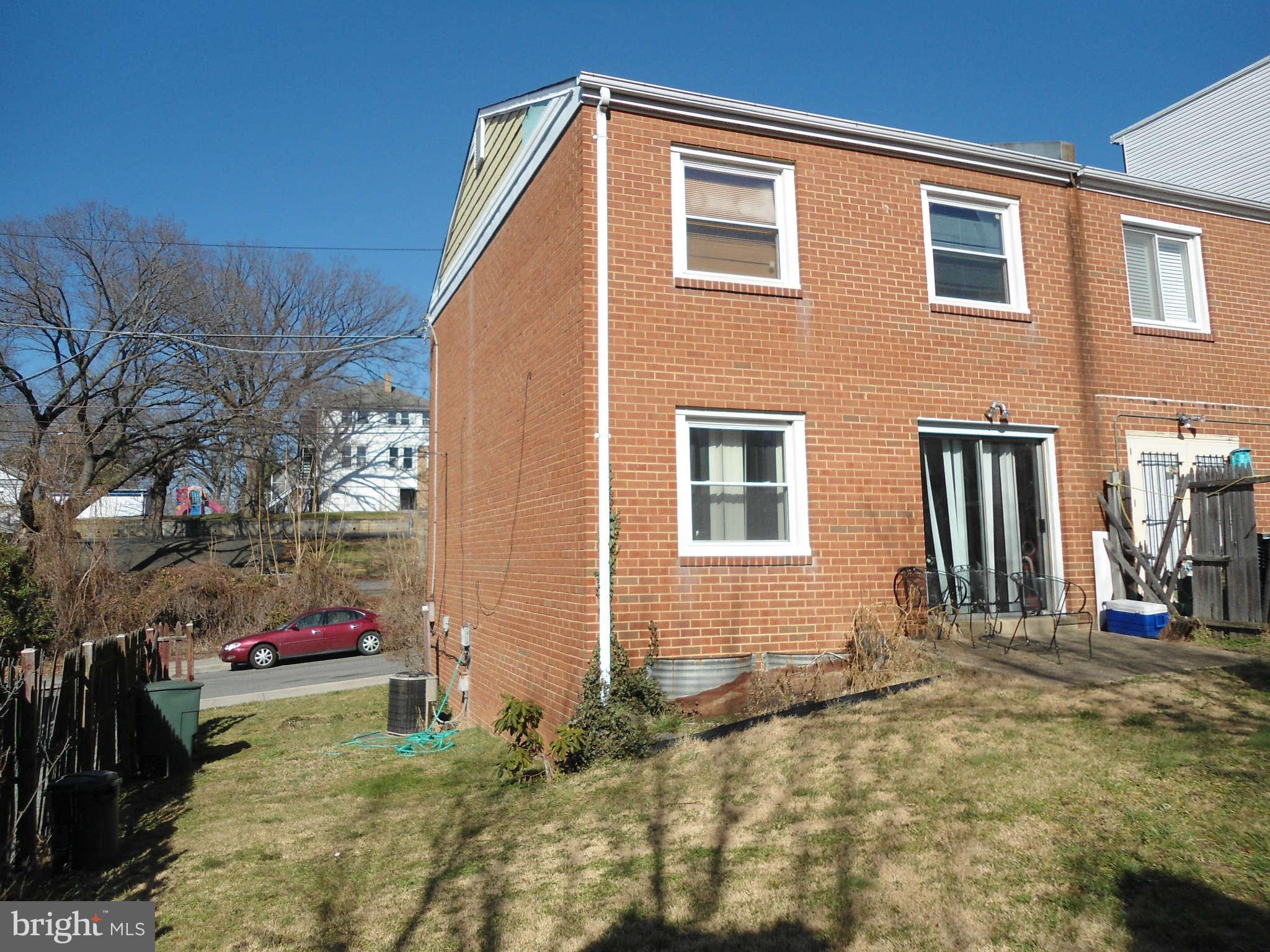 2233 Ridge Place Southeast Washington, DC 20020 - Photo 4 of 10 Exterior (Rear)