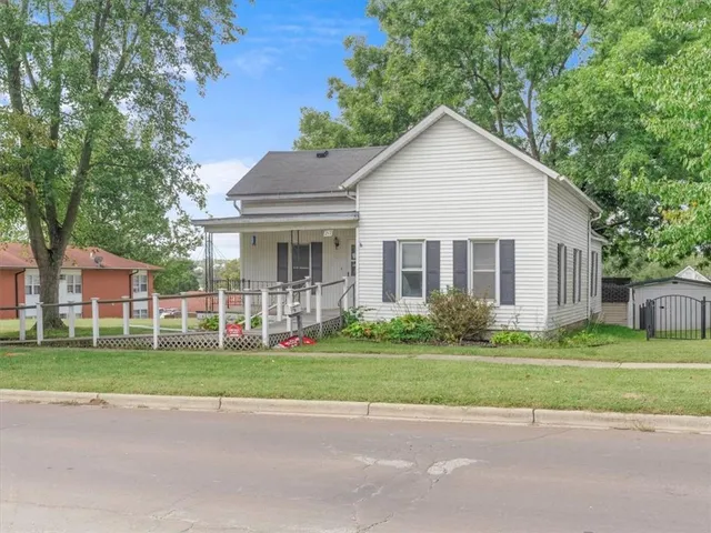 $94,900 | 217 North Alanthus Avenue, Stanberry, MO 64489