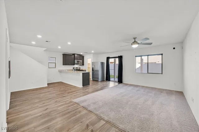 $370,000 | 2212 Langmore Street, Las Vegas, NV 89115