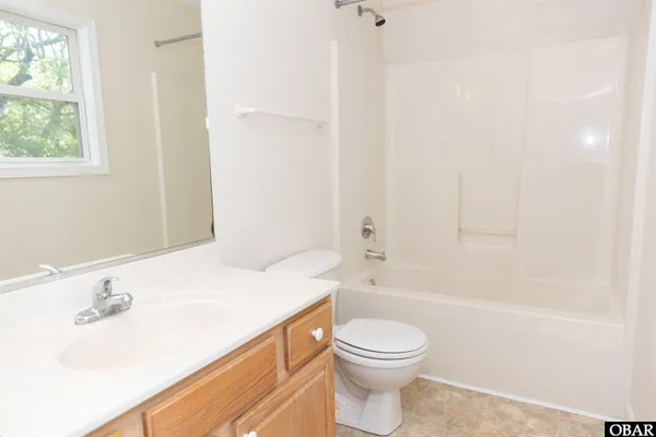 $550,000 | 4812 Vista Lane, Kitty Hawk, NC 27949