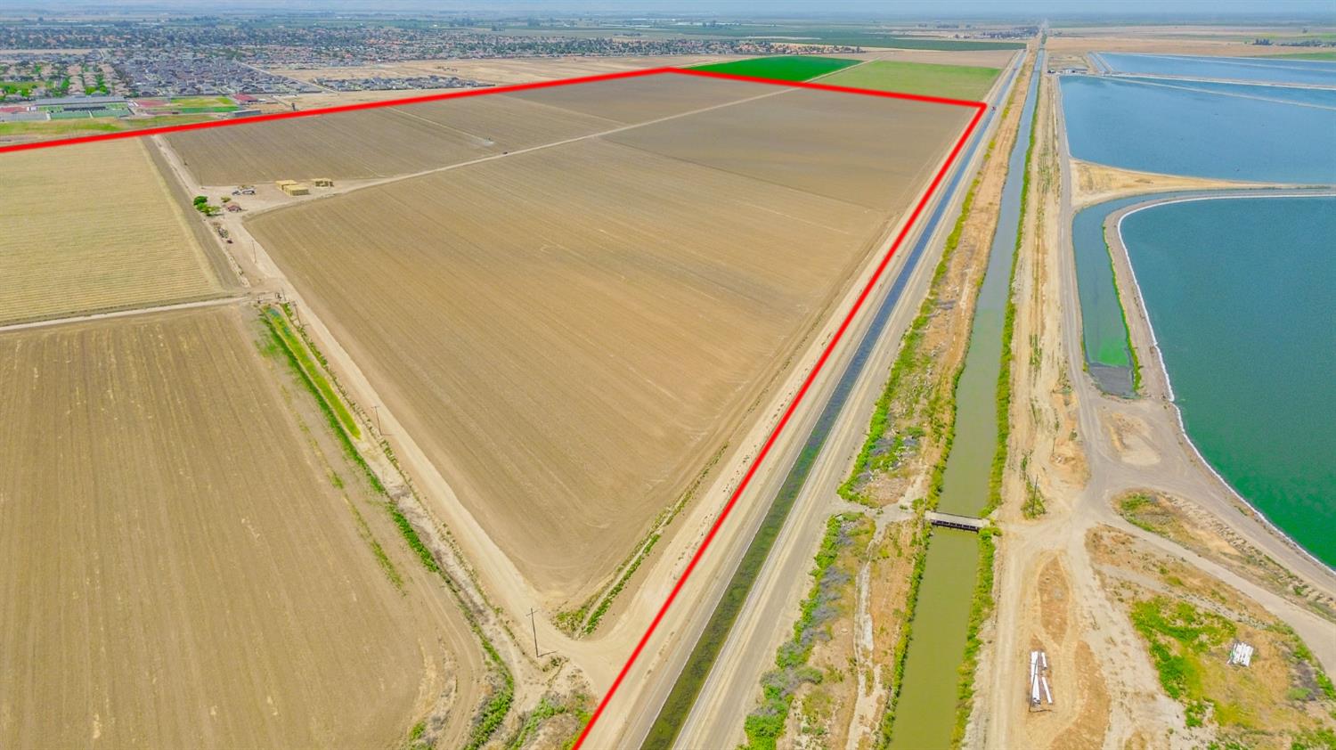 0 Santa Fe Grade Los Banos, CA 93635 - Photo 17 of 50 a close up of a swimming pool