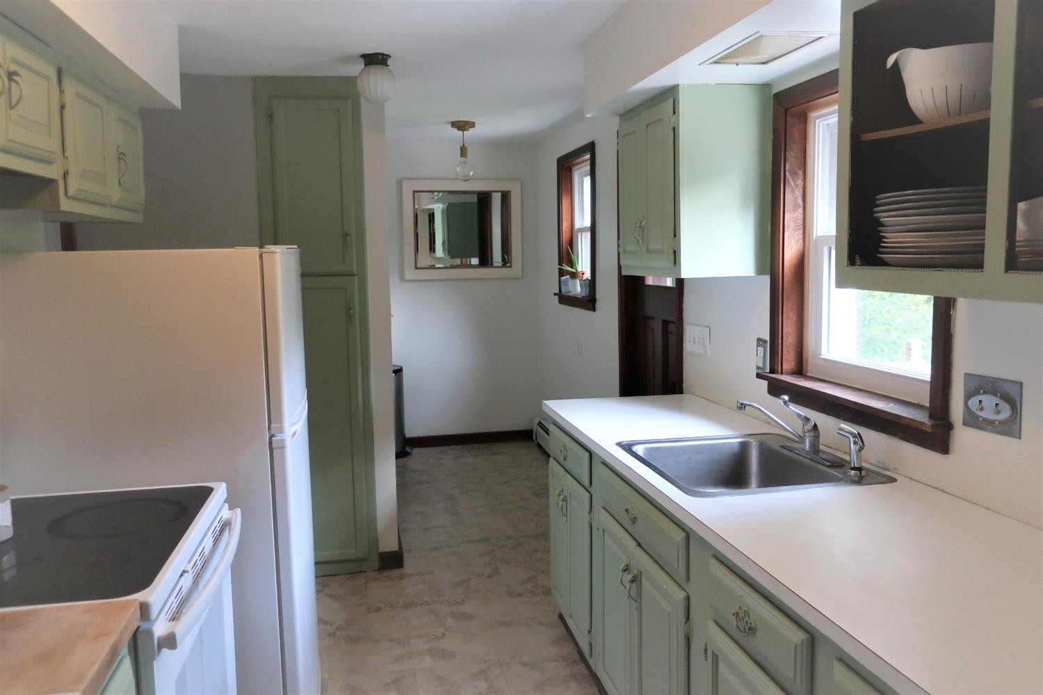 9353 Carpenter Road Milan, MI 48160 - Photo 5 of 59 Photo 5