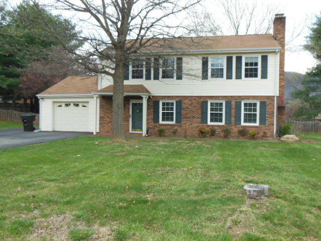 5259 Setter Road Roanoke, VA 24012 - Photo 1 of 39 DSCN1254