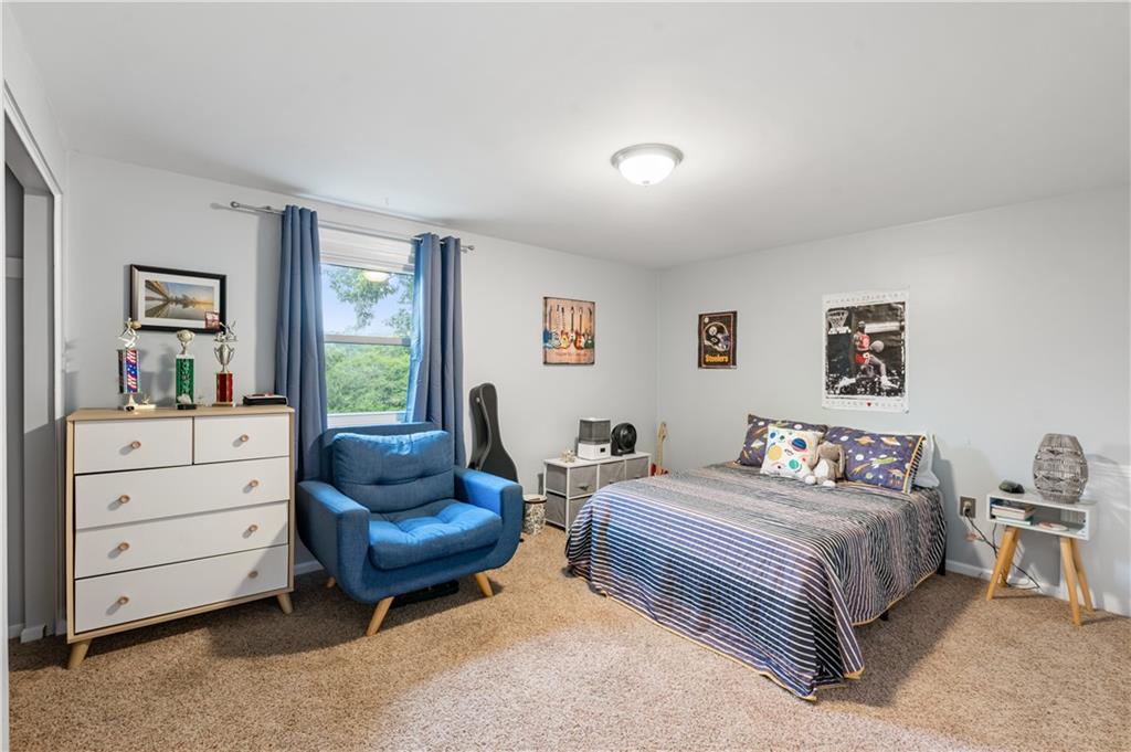127 Berwyn Road Pittsburgh, PA 15237 - Photo 25 of 29 a bedroom with furniture and a window