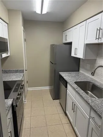 $1,650 | 588 Oak Avenue, Harahan, LA 70123