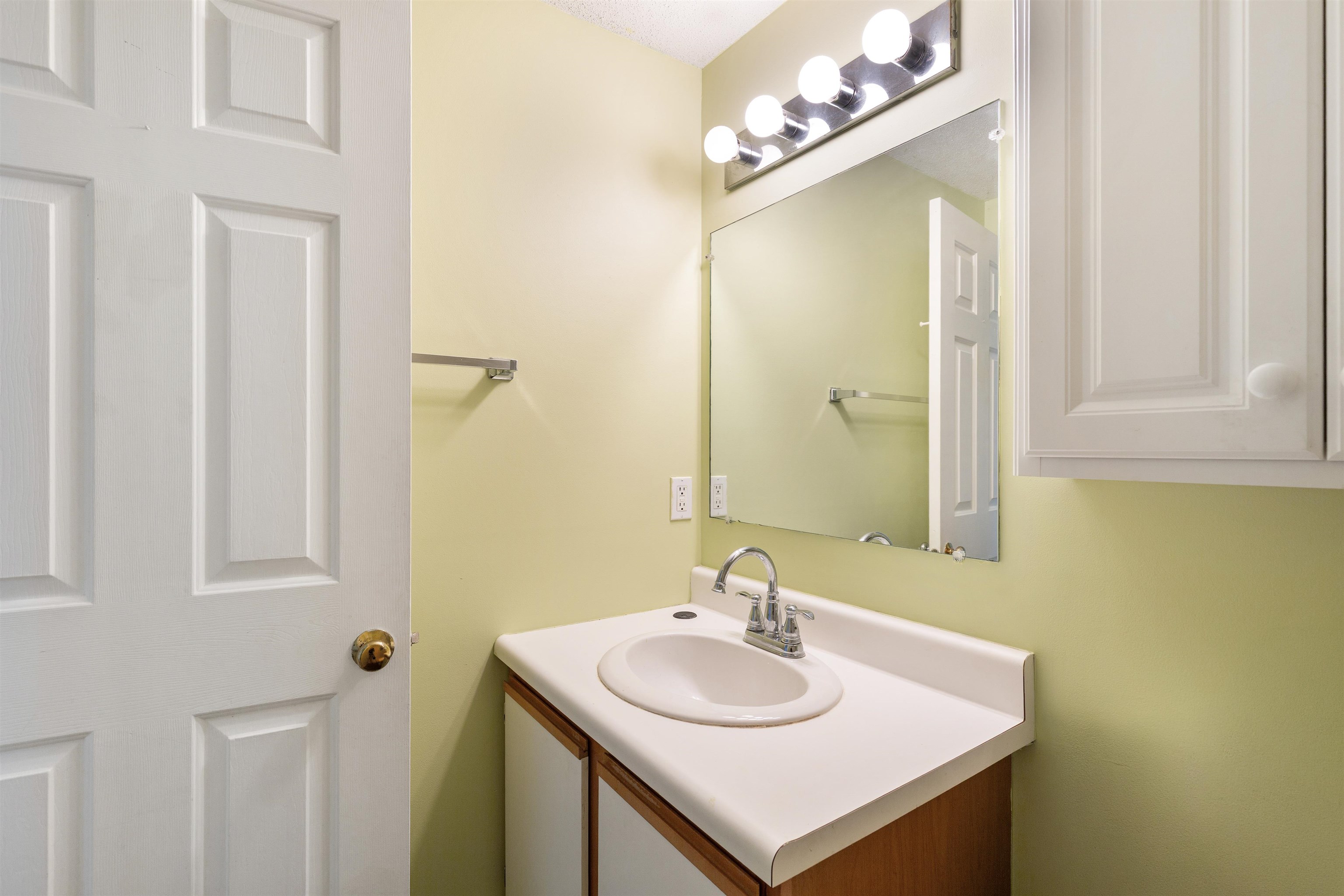 16 Hemlock Ridge Drive, Unit 204 Hartford, VT 05001 - Photo 16 of 19