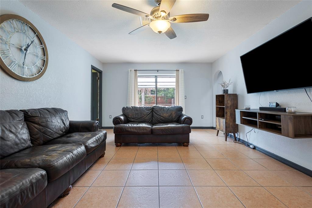 10951 Peppertree Lane Port Richey, FL 34668 - Photo 14 of 40