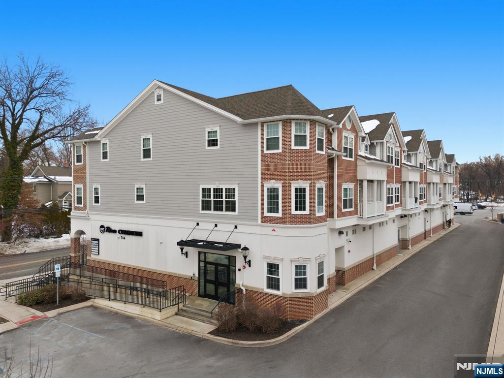 764 New Bridge Road, Unit 2H Teaneck, NJ 07666 - Photo 1 of 18