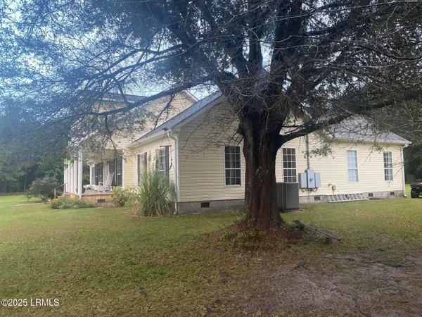 $450,000 | 8313 Augusta Highway, Fairfax, SC 29827