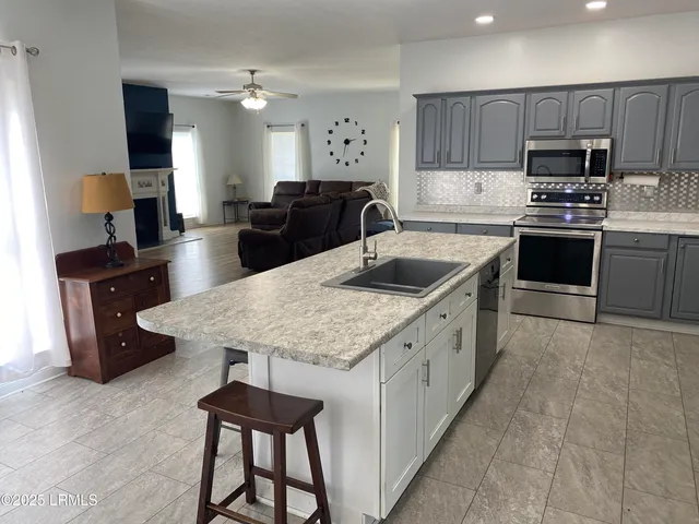 $450,000 | 8313 Augusta Highway, Fairfax, SC 29827