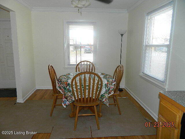 7917 Bluebonnet Road Louisville, KY 40258 - Photo 7 of 34 Dining area off kitchen
