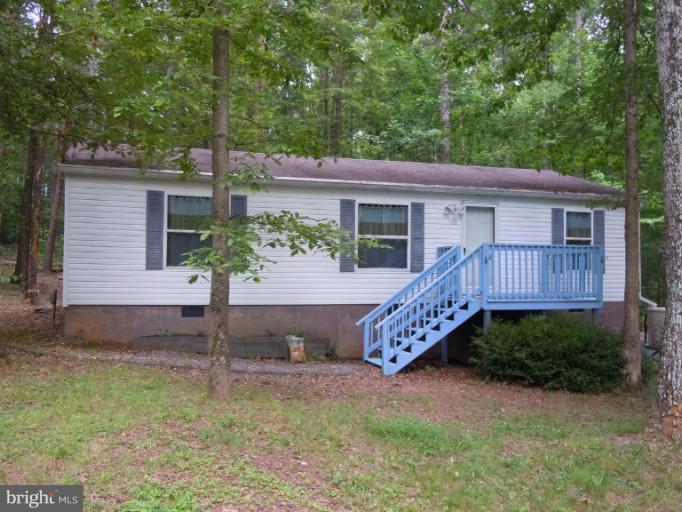 6015 Glebe Run Road Partlow, VA 22534 - Photo 20 of 22 Front of property