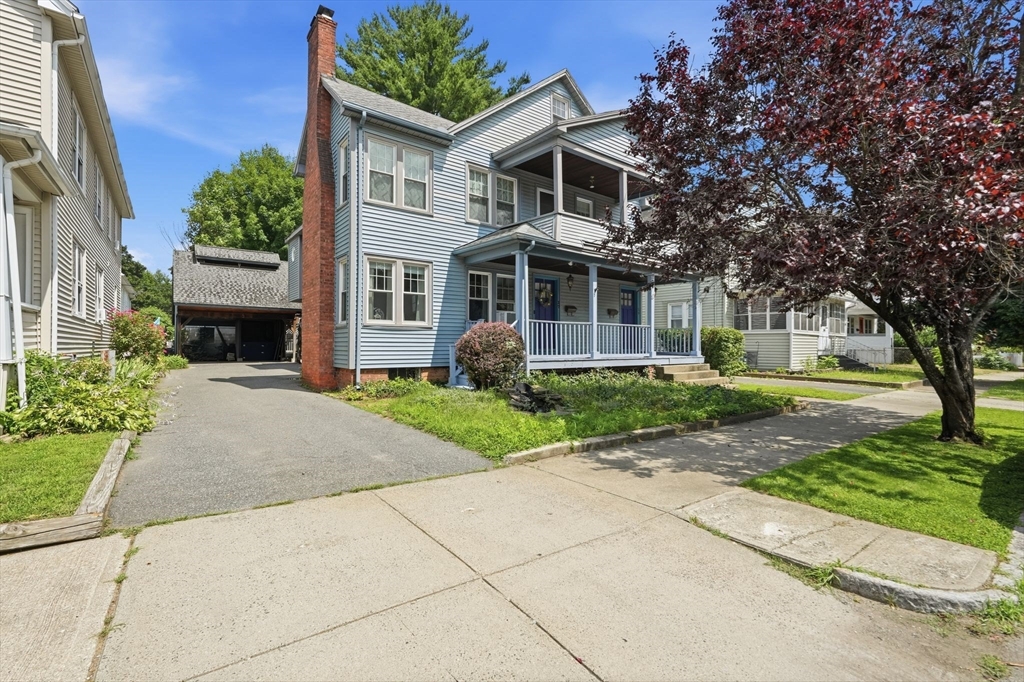 17-19 Howes Street Springfield, MA 01118 - Photo 1 of 42
