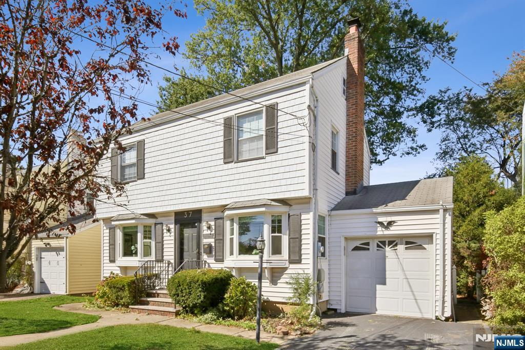 front view of house with a yard