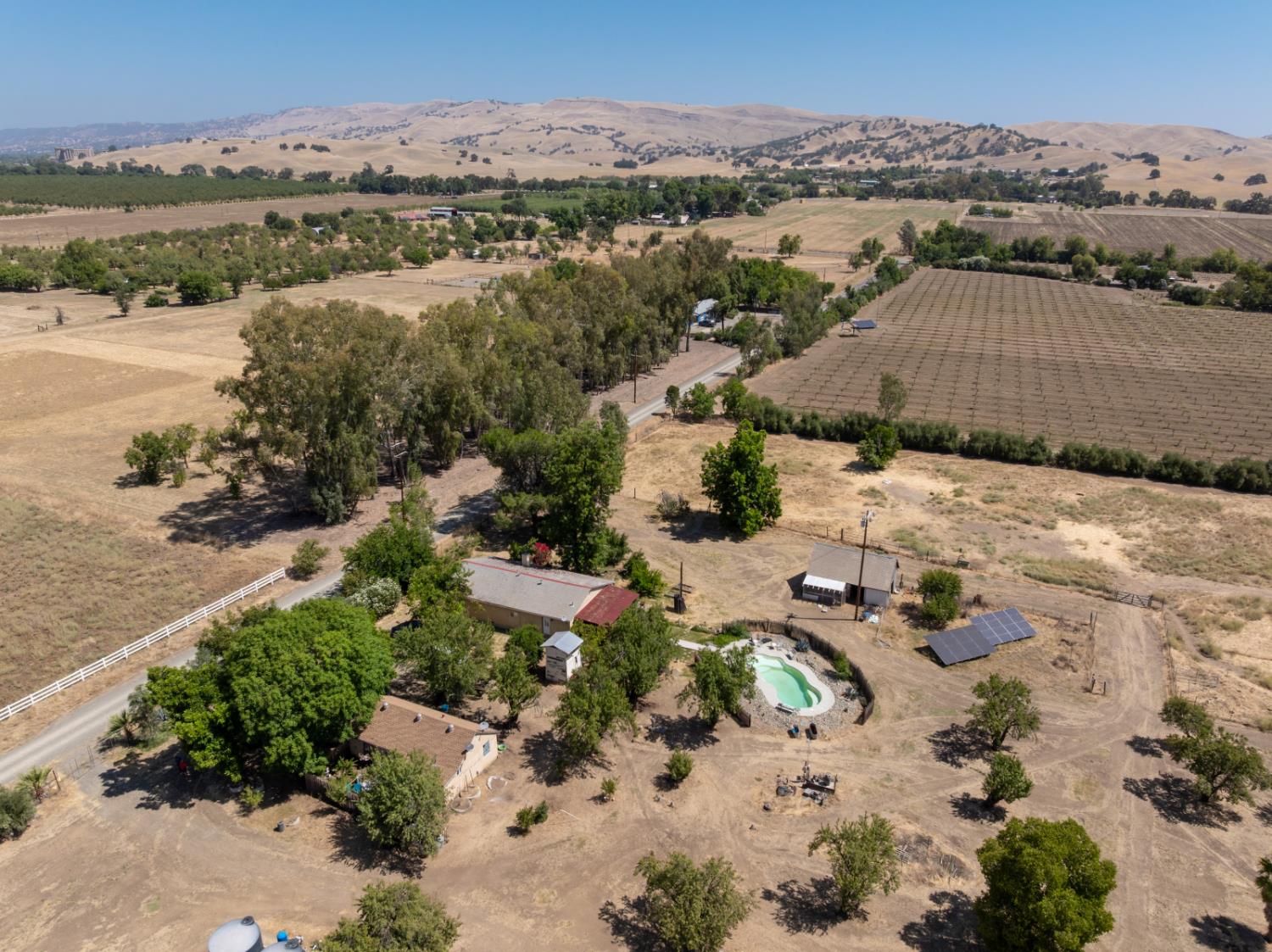 20115 County Road 79A Capay, CA 95607 - Photo 7 of 44