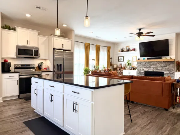 $2,499 | 1013 Berry Bend, Clarksville, TN 37043