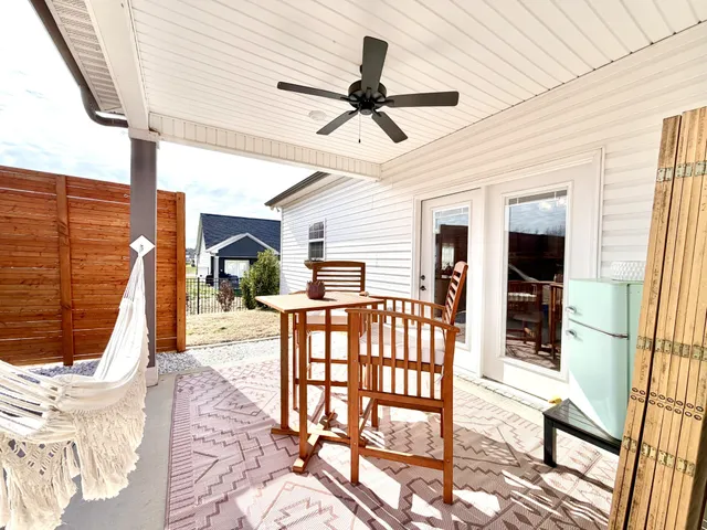 $2,550 | 1013 Berry Bend, Clarksville, TN 37043