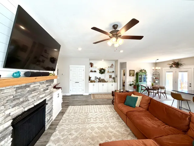 $2,550 | 1013 Berry Bend, Clarksville, TN 37043