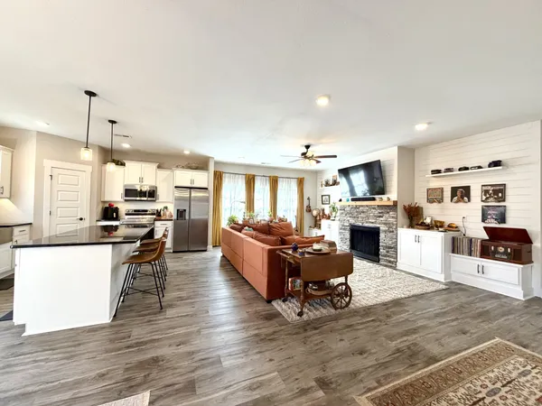 $2,499 | 1013 Berry Bend, Clarksville, TN 37043