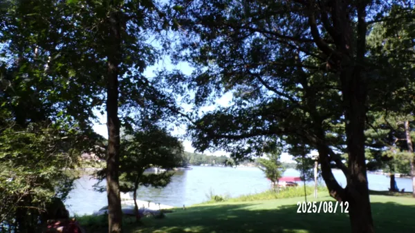 $275,000 | 1087 East Queens Way, Nekoosa, WI 54457