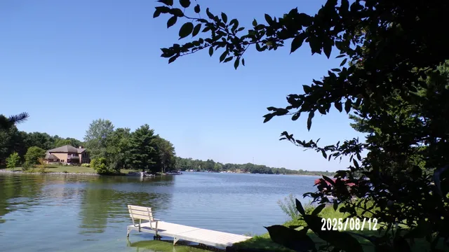 $265,000 | 1087 East Queens Way, Nekoosa, WI 54457