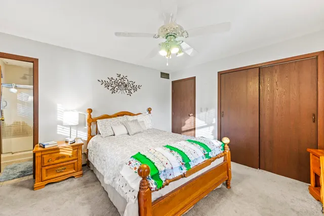 $240,000 | 295 Forestcliff Court, Lake Summerset, IL 61019