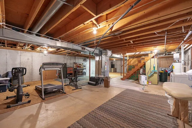 $240,000 | 295 Forestcliff Court, Lake Summerset, IL 61019