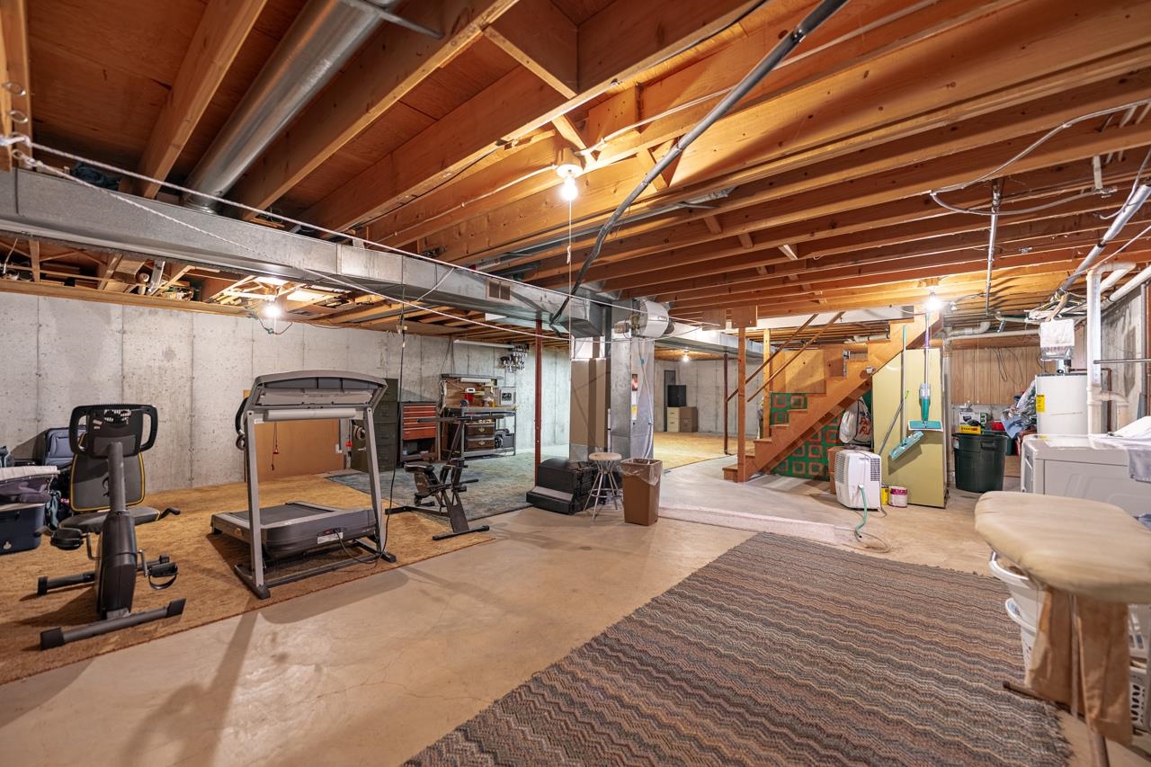 295 Forestcliff Court Lake Summerset, IL 61019 - Photo 23 of 30 a view of a room with gym equipment