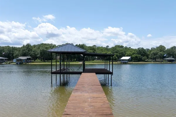 $1,587,000 | 2927 County Road 1708, Malakoff, TX 75148
