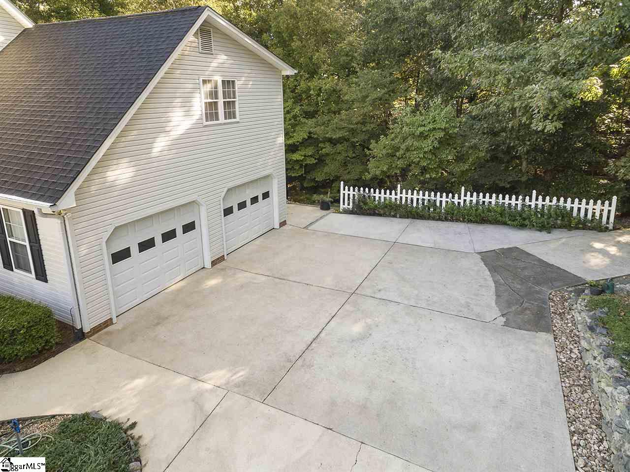 736 Holland Road Simpsonville, SC 29681 - Photo 29 of 33 Gallery Image 29
