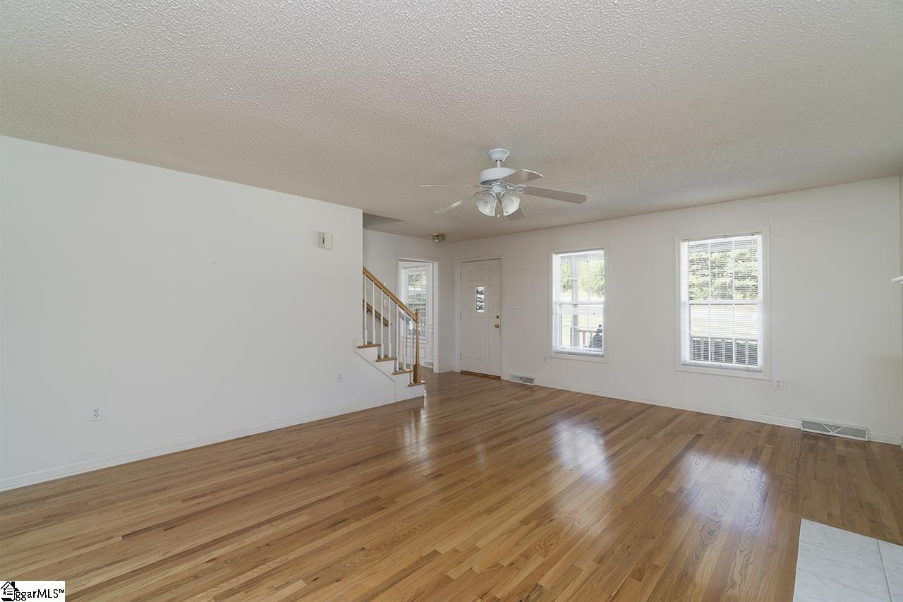 736 Holland Road Simpsonville, SC 29681 - Photo 7 of 33 Gallery Image 7