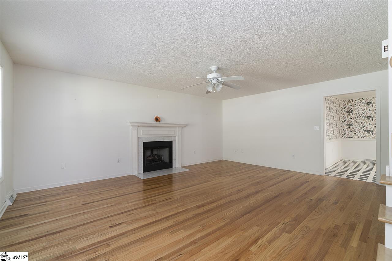 736 Holland Road Simpsonville, SC 29681 - Photo 8 of 33 Gallery Image 8