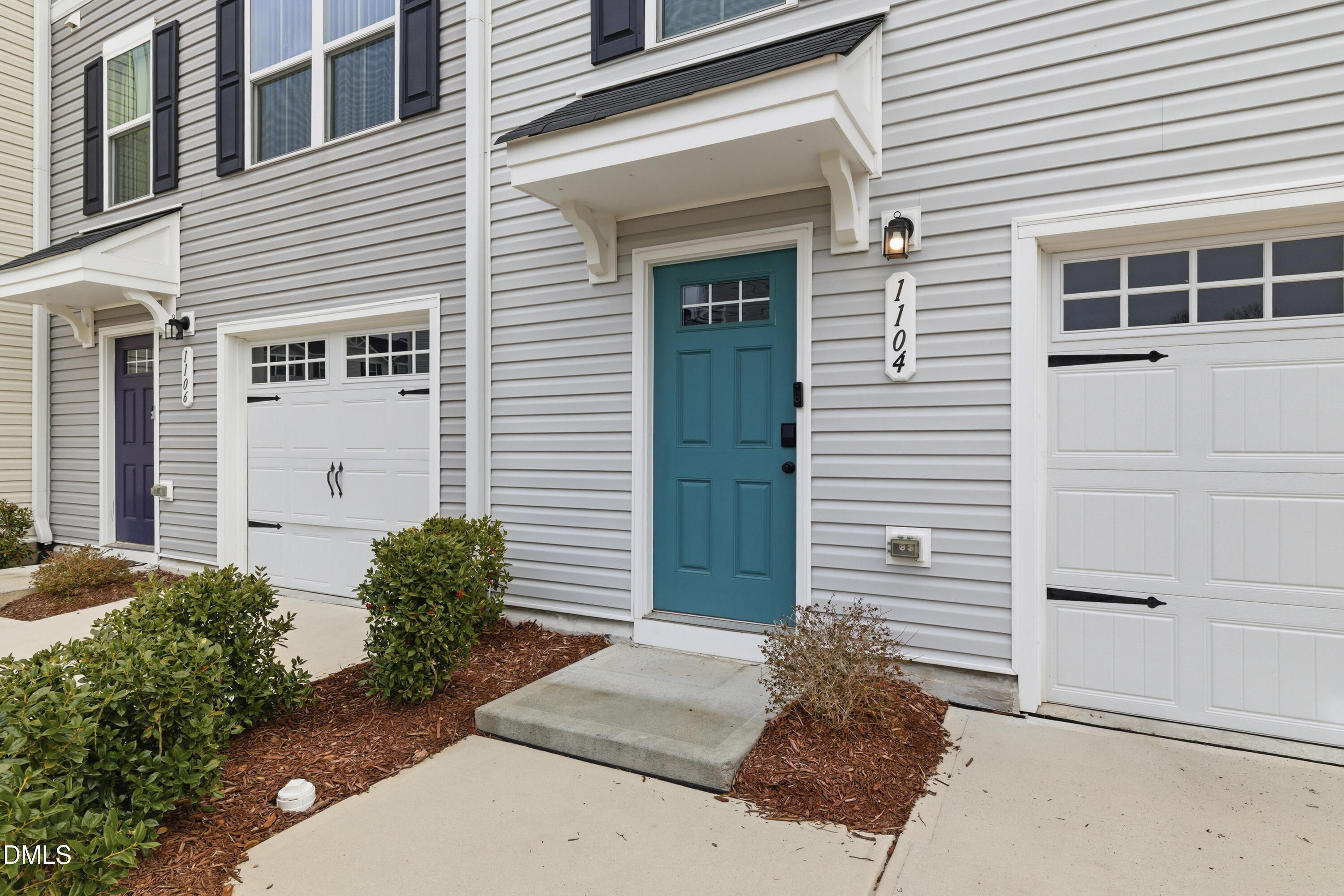 1104 Brimstone Way Durham, NC 27704 - Photo 4 of 20 4-print-DX3A8537