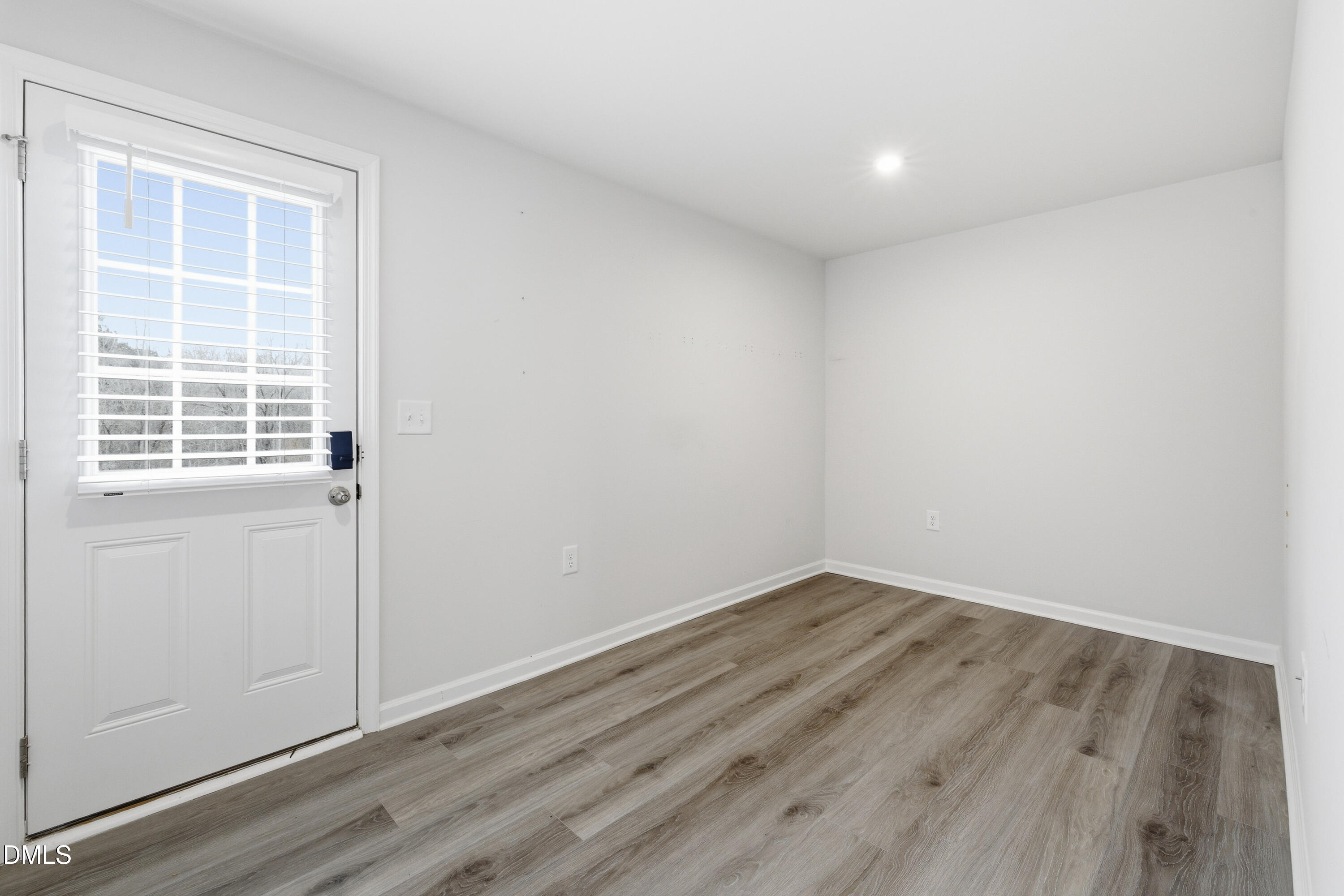 1104 Brimstone Way Durham, NC 27704 - Photo 7 of 20 7-print-DX3A8552