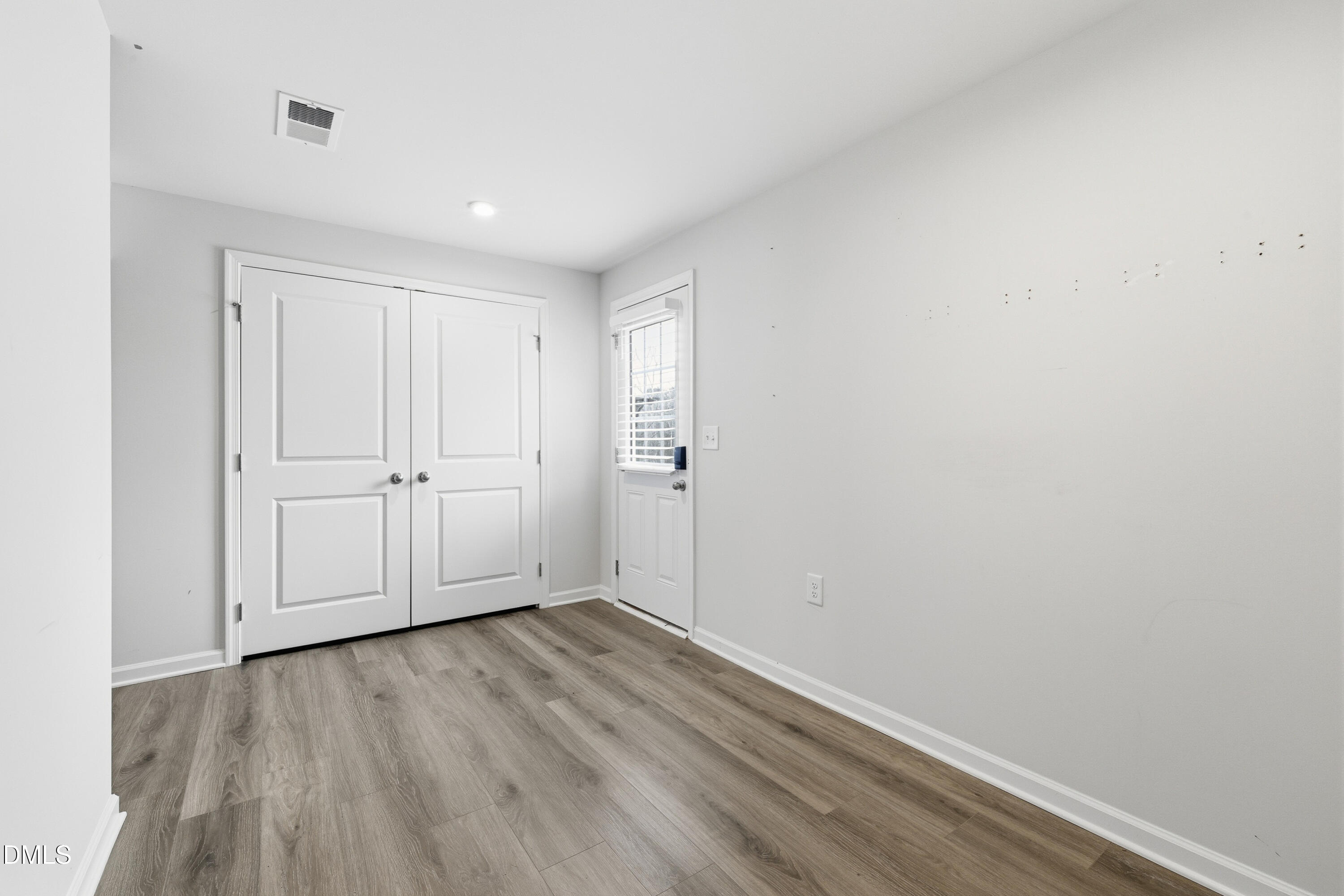 1104 Brimstone Way Durham, NC 27704 - Photo 8 of 20 8-print-DX3A8557