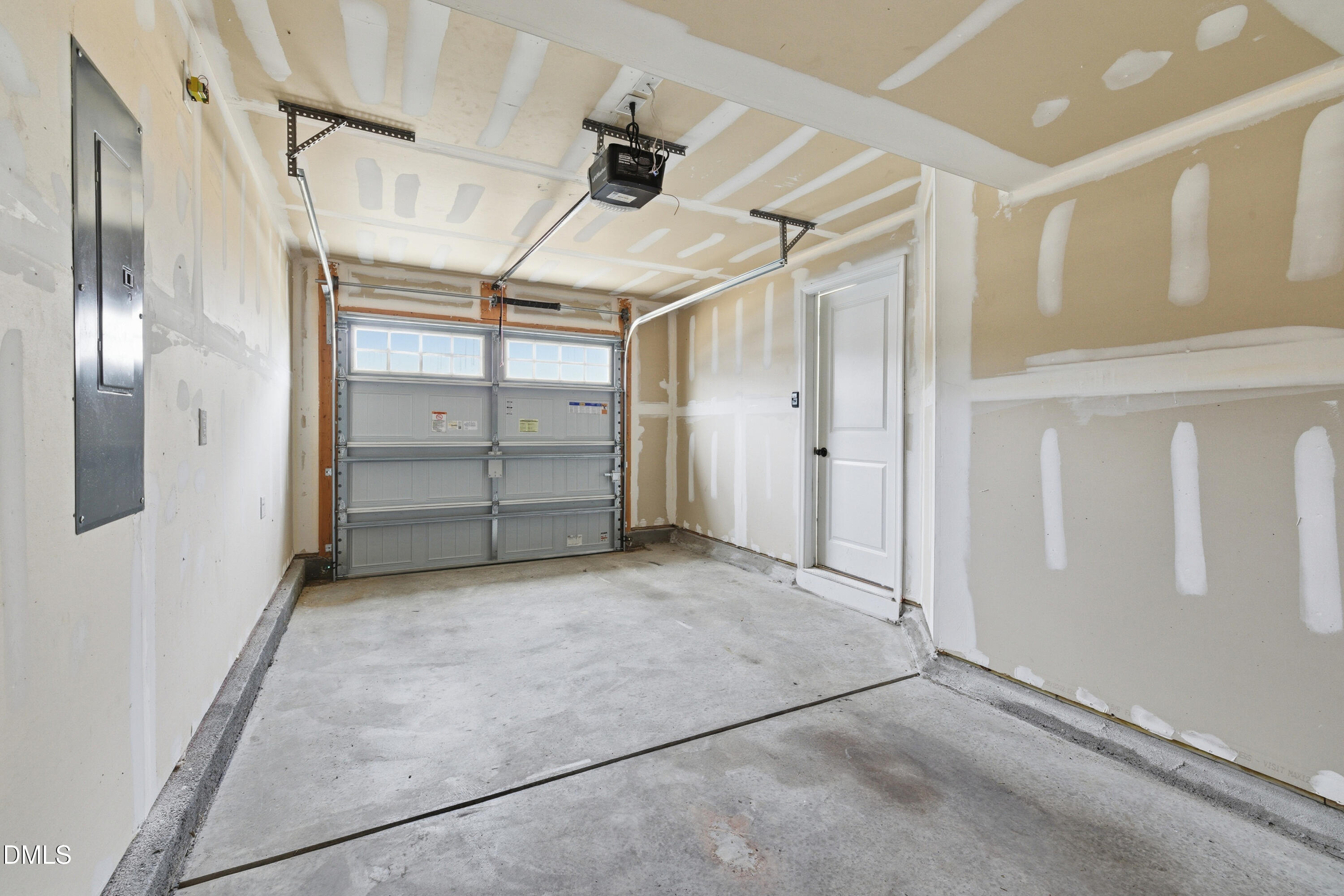 1104 Brimstone Way Durham, NC 27704 - Photo 10 of 20 10-print-DX3A8572