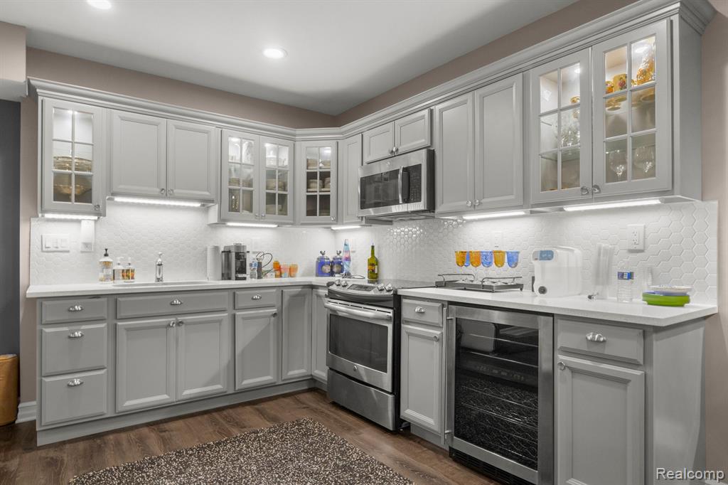 49531 Great Falls Road Canton, MI 48188 - Photo 46 of 76