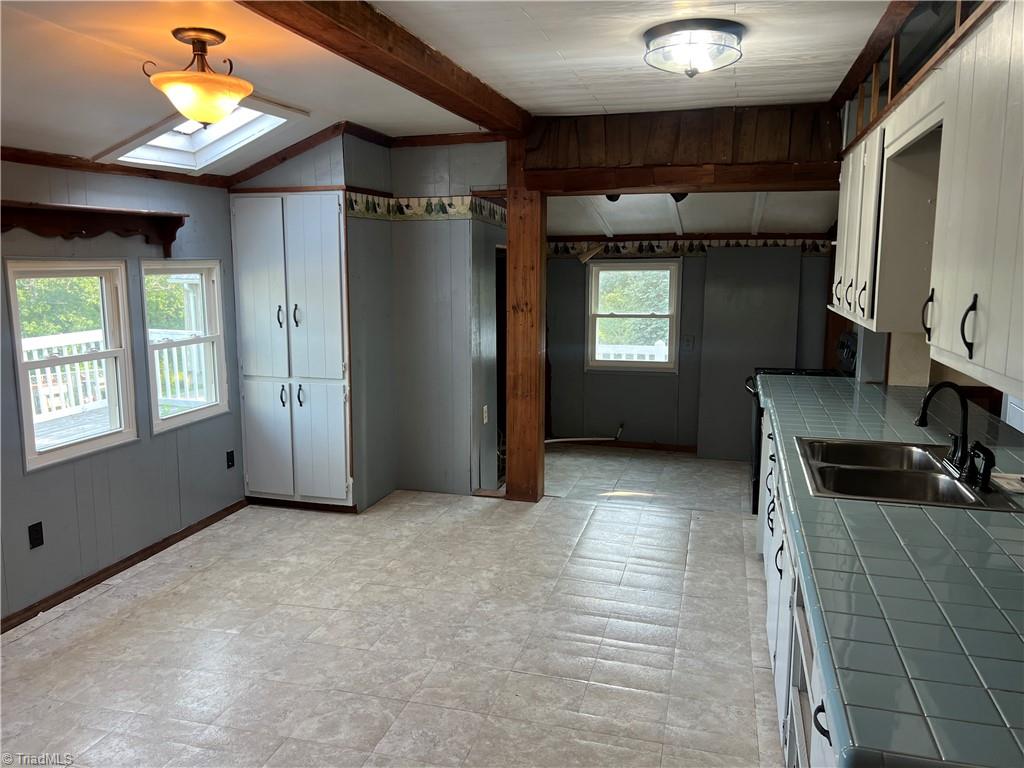 4470 Burton Road Thomasville, NC 27360 - Photo 34 of 36