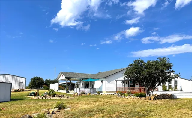 $599,500 | 202 Rio Llano Drive West, Llano, TX 78643