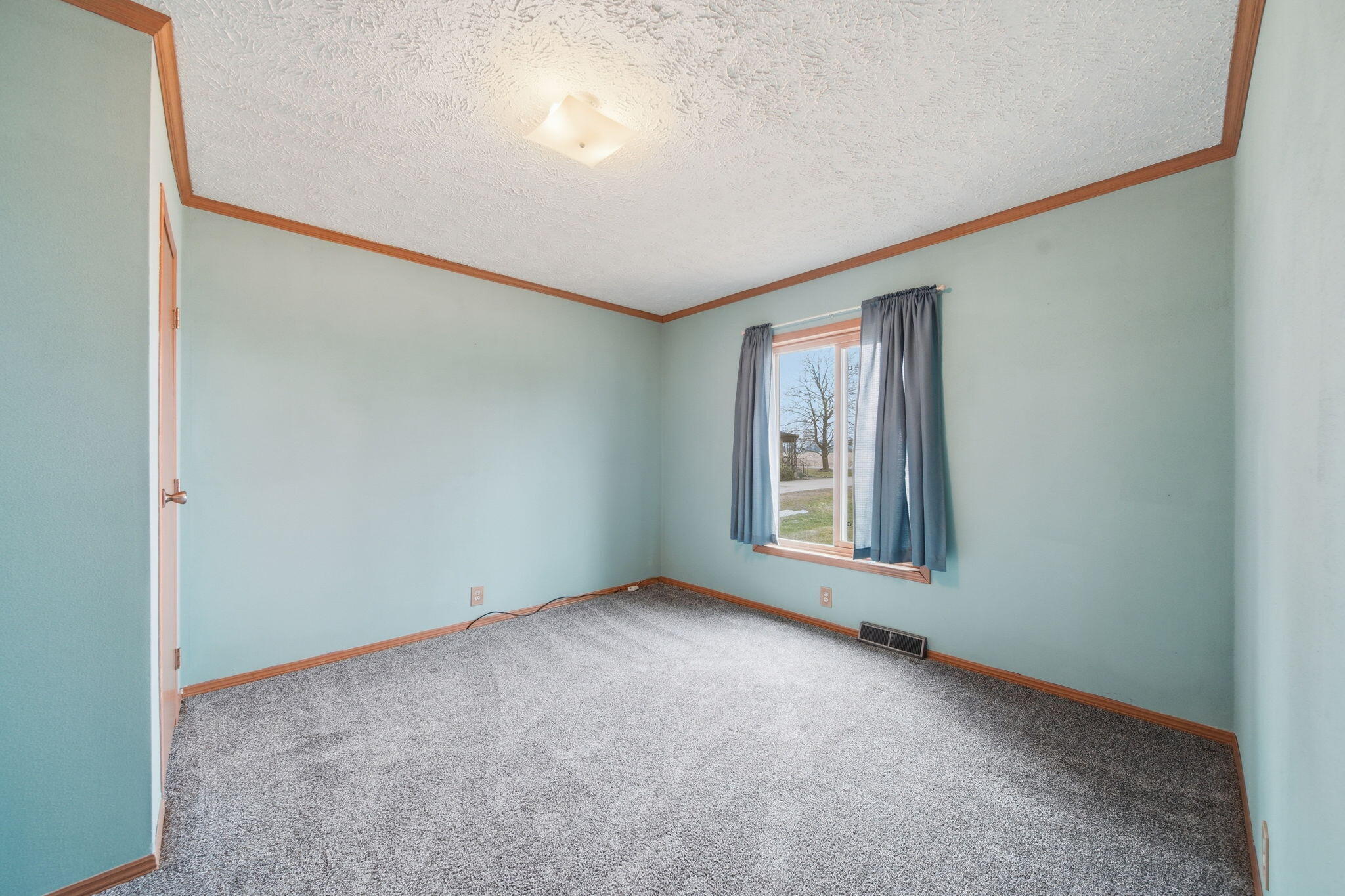 13412 Wabash Road Milan, MI 48160 - Photo 19 of 35 16-web-or-mls-DSC03957